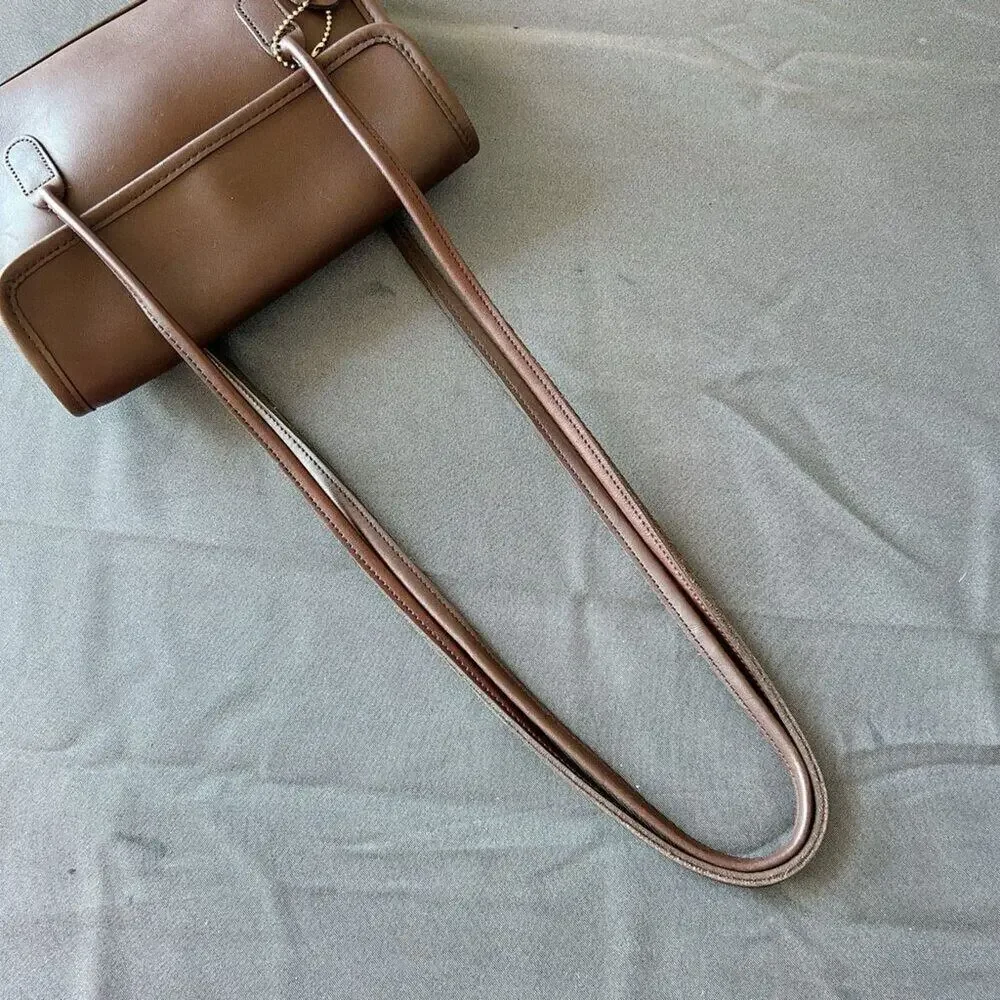 Vintage Coach Laurie Flap 9032 Brown Glovetanned Leather Purse
